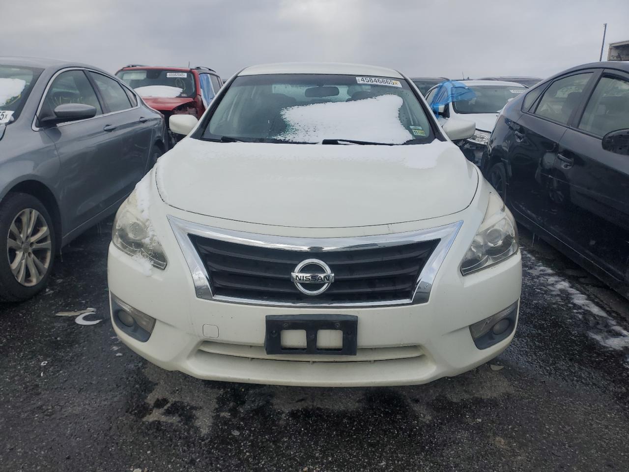 2015 Nissan Altima - Image 5