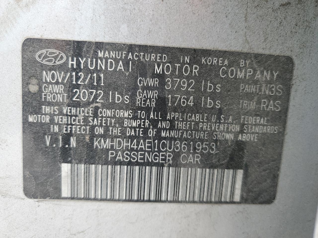 2012 Hyundai Elantra - Image 14