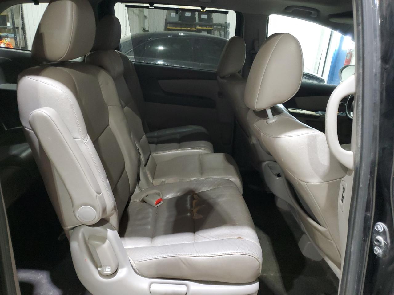2014 Honda Odyssey - Image 11