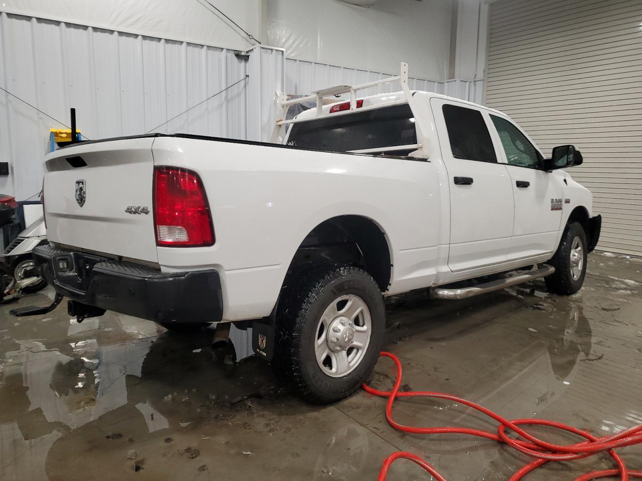 2016 RAM 2500 - Image 3