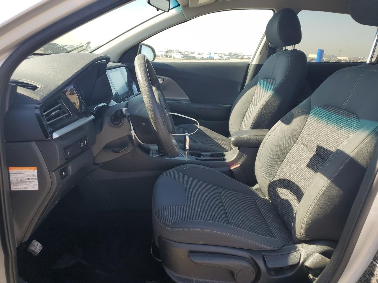 2020 Kia Niro - Image 7