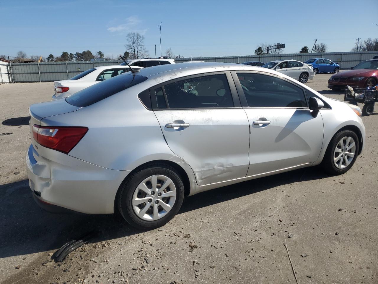 2016 Kia Rio - Image 3