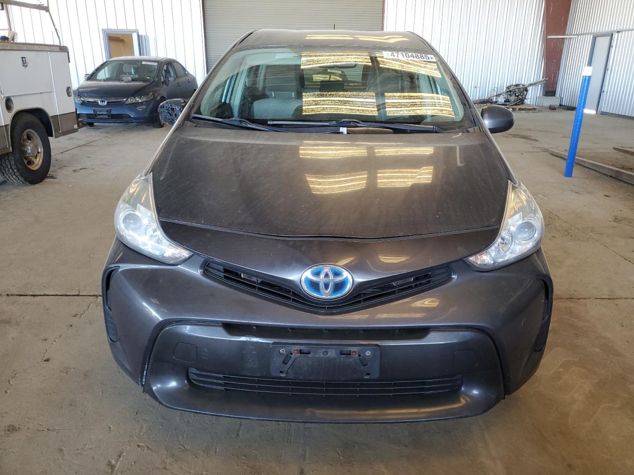 2016 Toyota Prius - Image 5