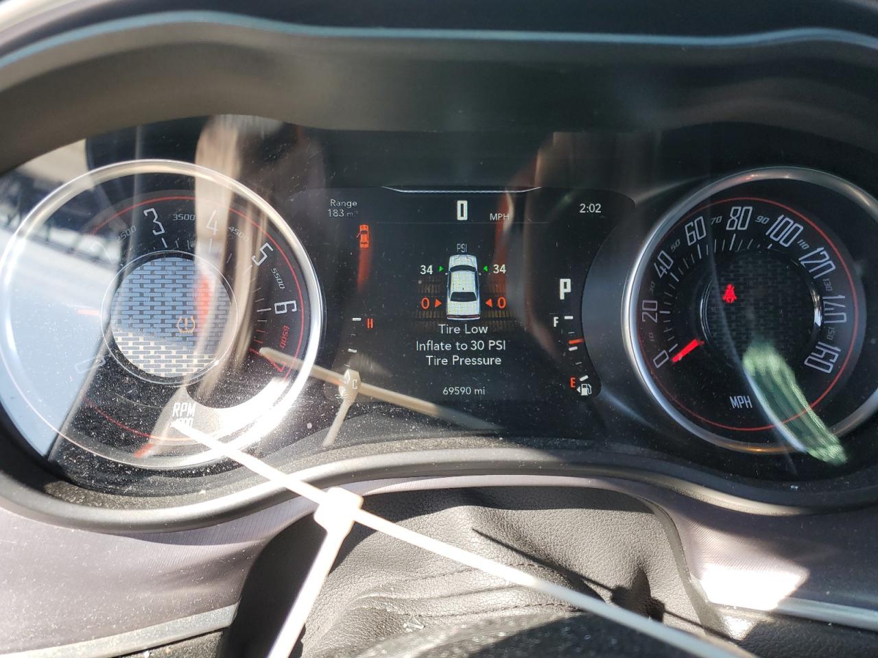 2019 Dodge Challenger - Image 9