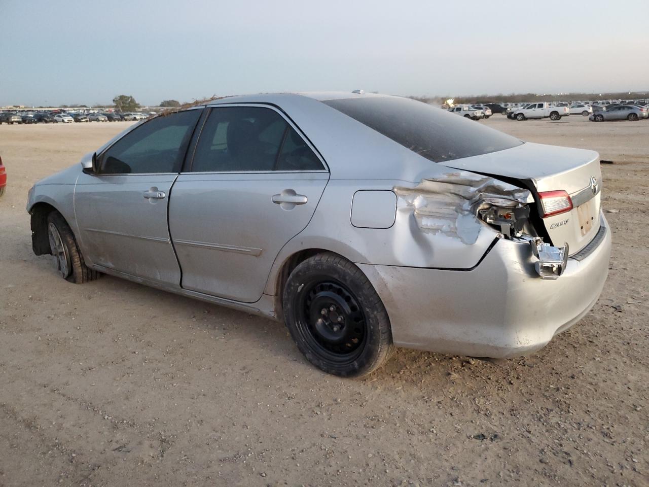 2014 Toyota Camry - Image 2