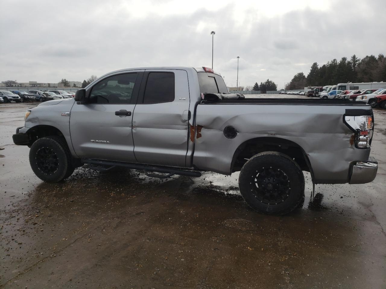 2013 Toyota Tundra - Image 2