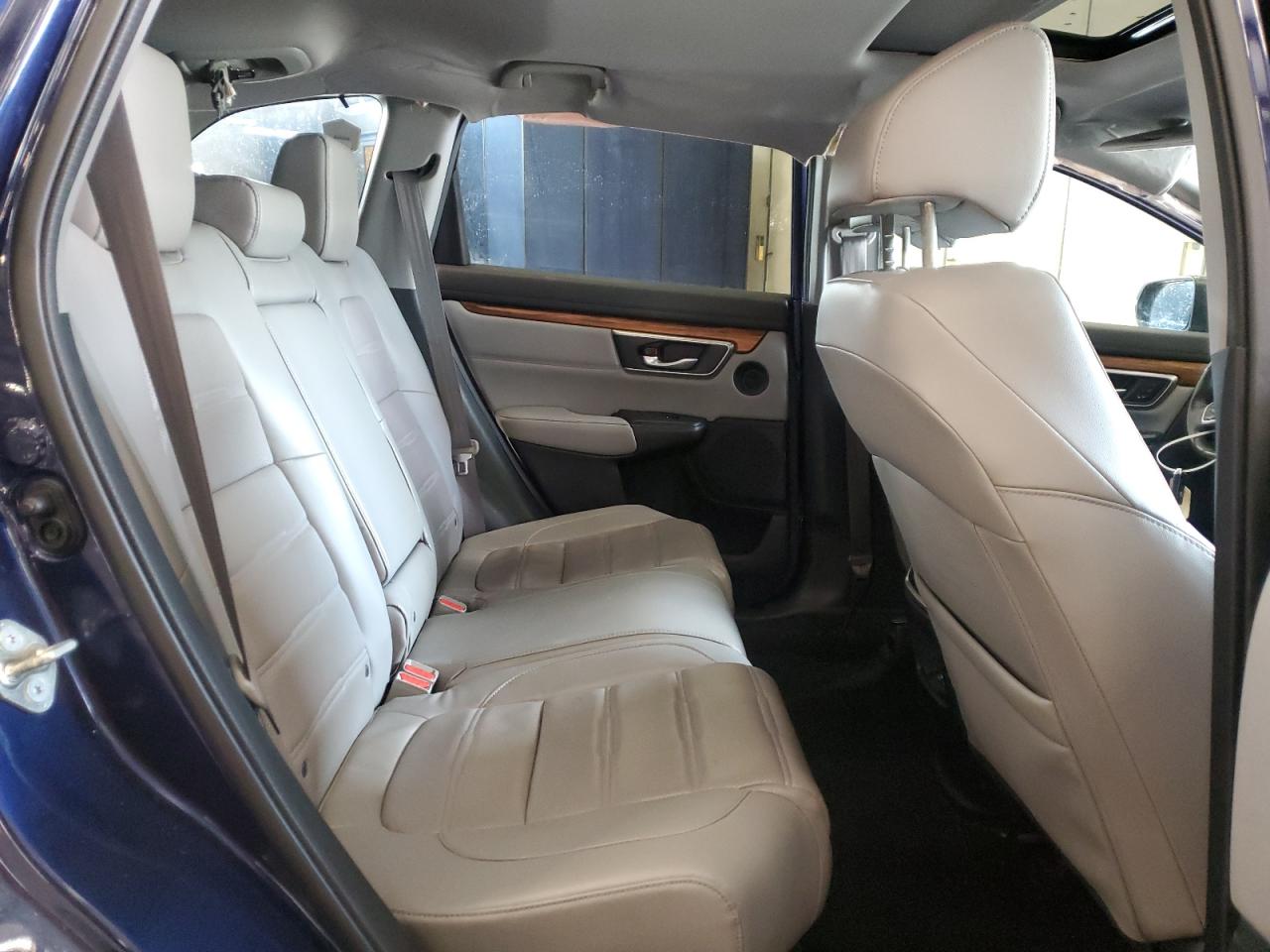 2018 Honda CR-V - Image 12