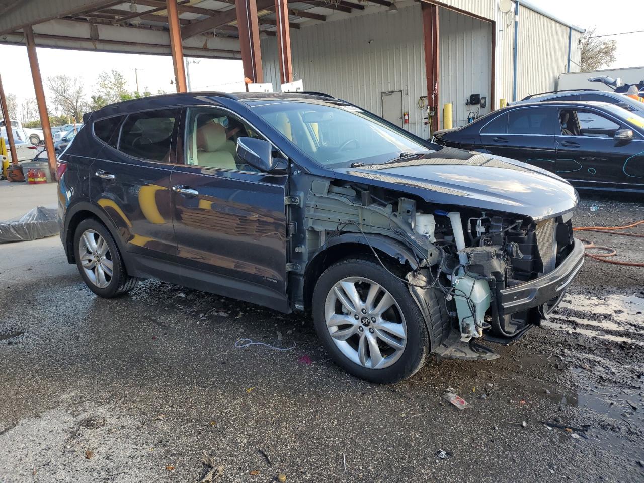 2013 Hyundai Santa Fe - Image 4