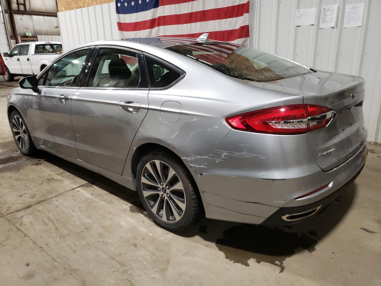 2020 Ford Fusion - Image 2