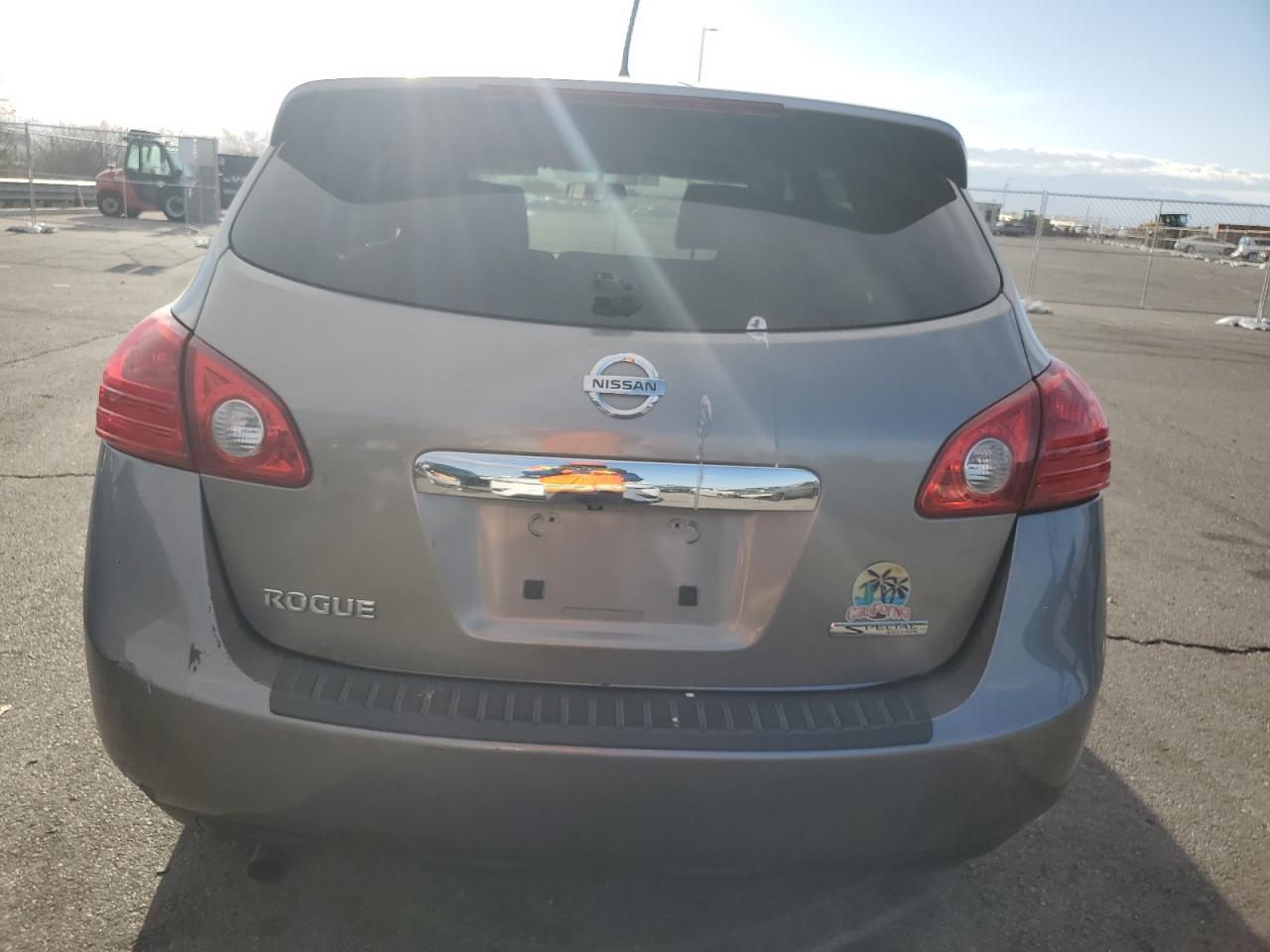 2013 Nissan Rogue - Image 6