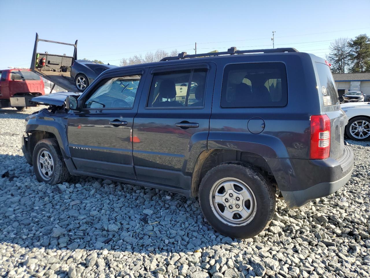 2014 Jeep Liberty (Patriot) - Image 2