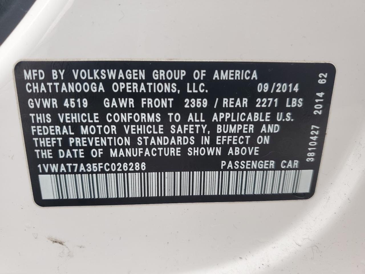 2015 Volkswagen Passat - Image 12