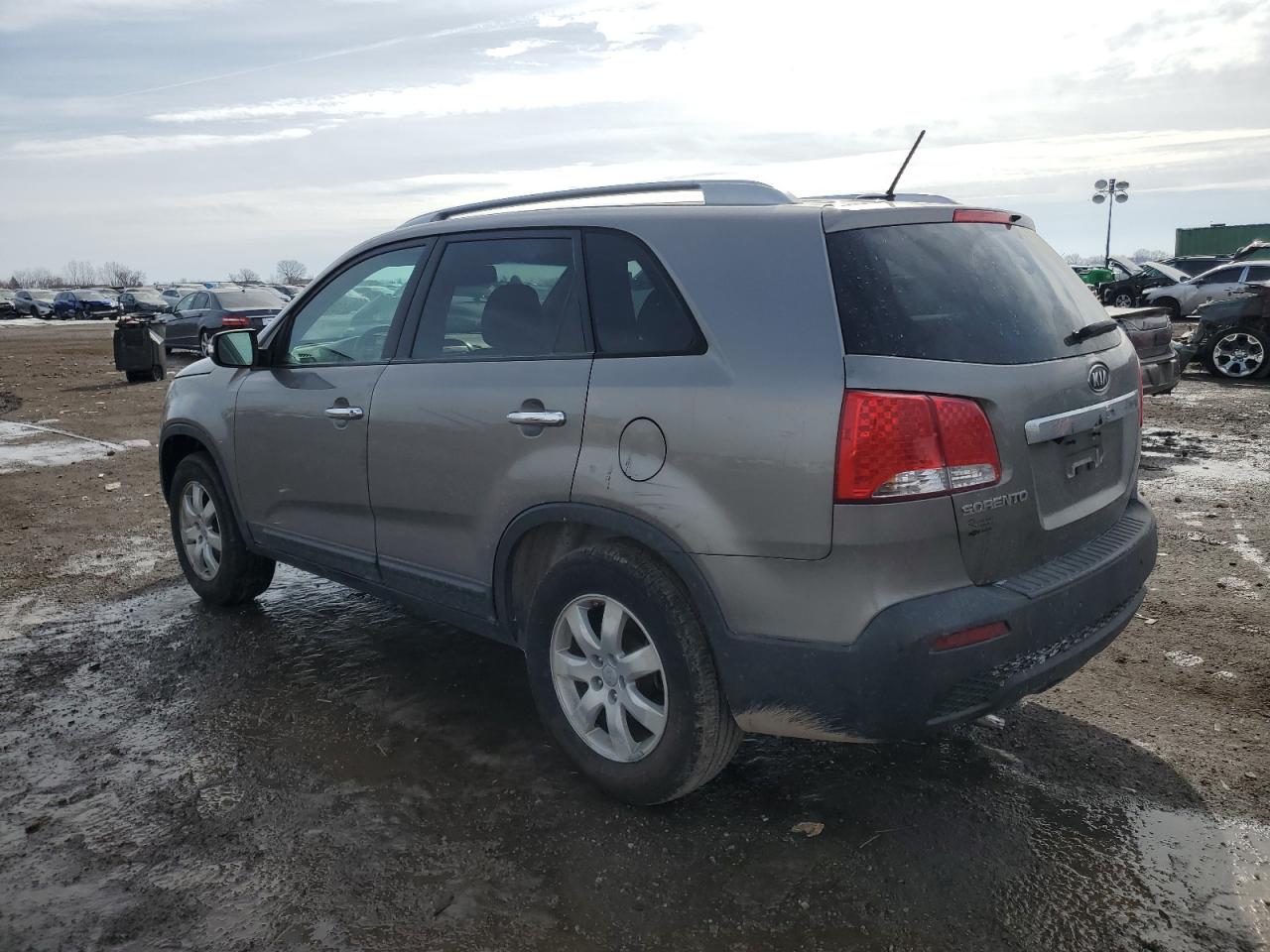 2012 Kia Sorento - Image 2