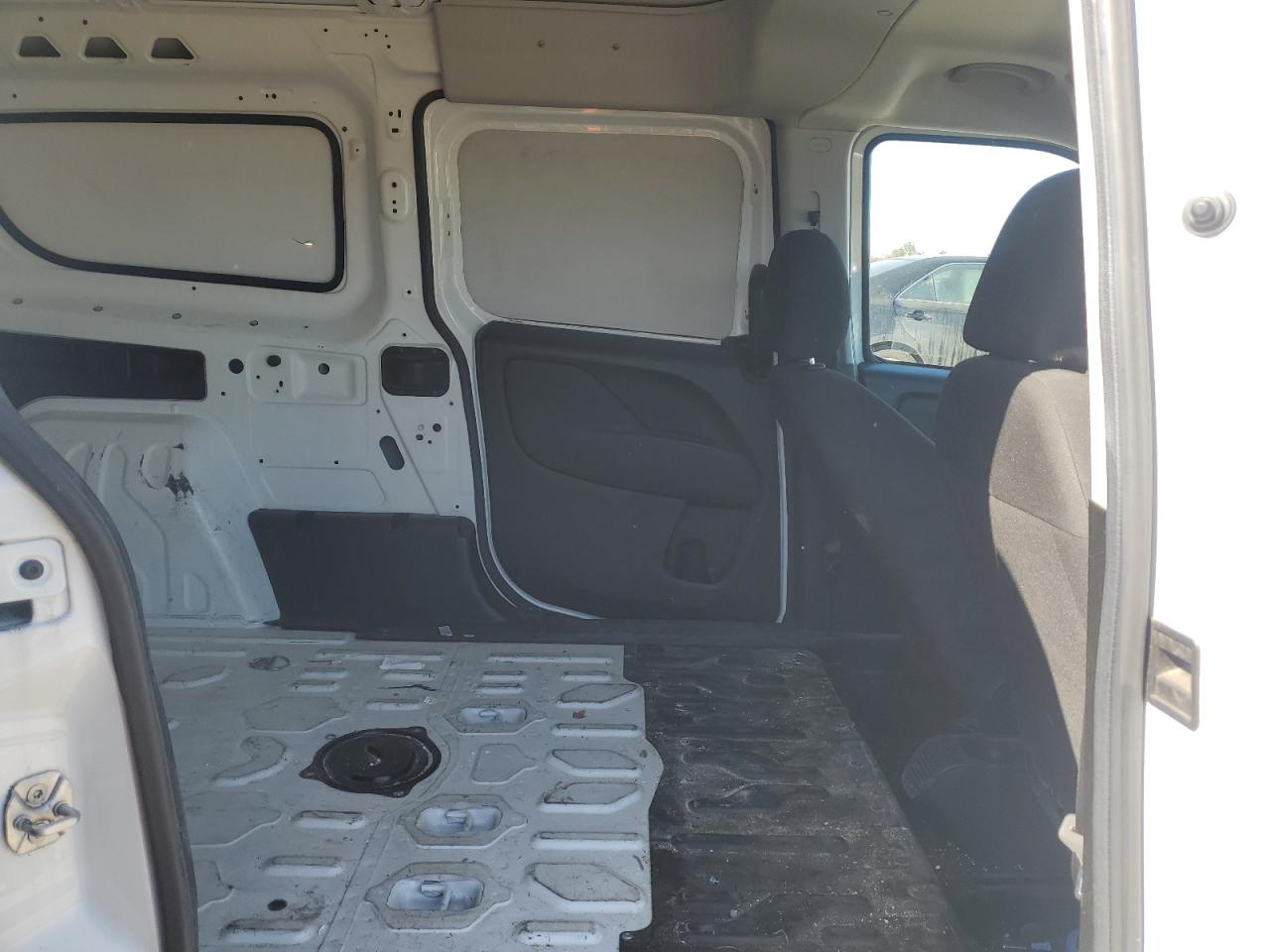 2018 RAM ProMaster City - Image 12