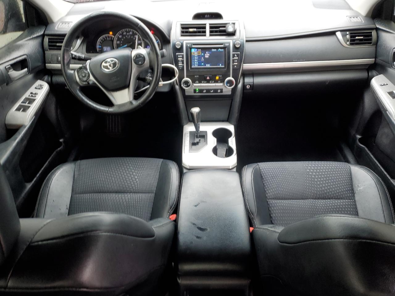 2012 Toyota Camry - Image 8