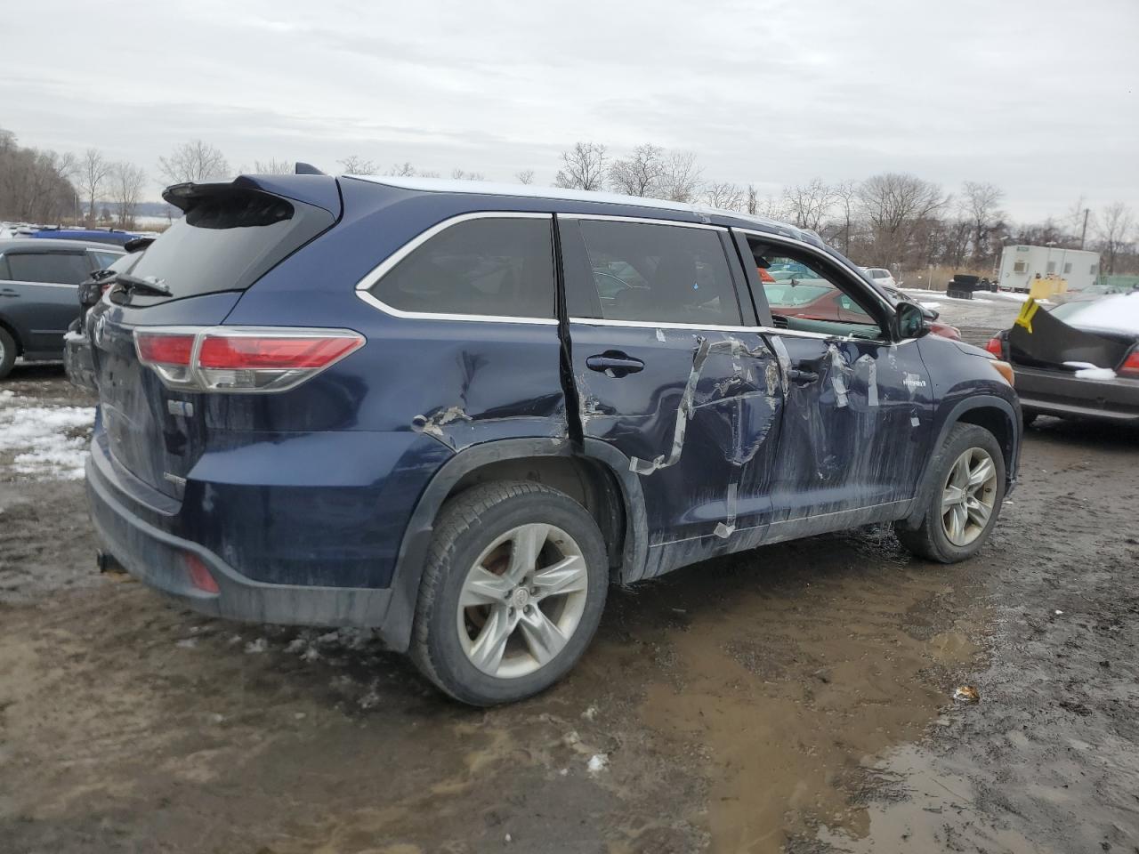2014 Toyota Highlander - Image 3