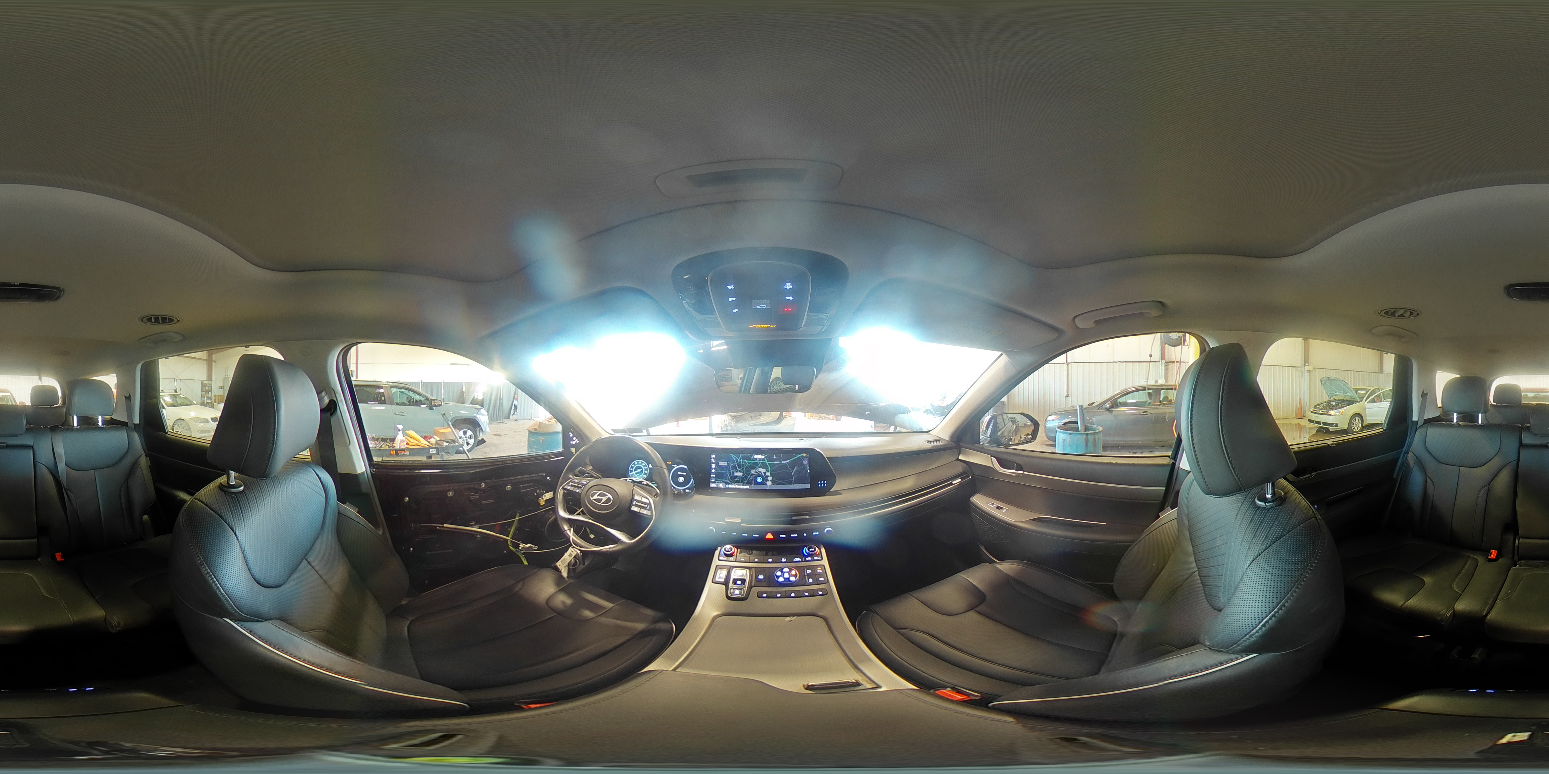 2024 Hyundai Palisade - Image 16