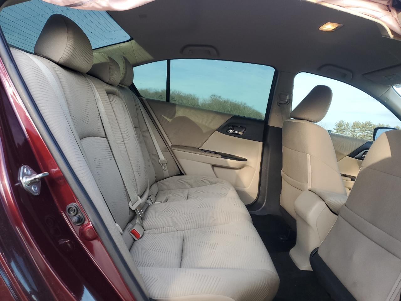 2015 Honda Accord - Image 11