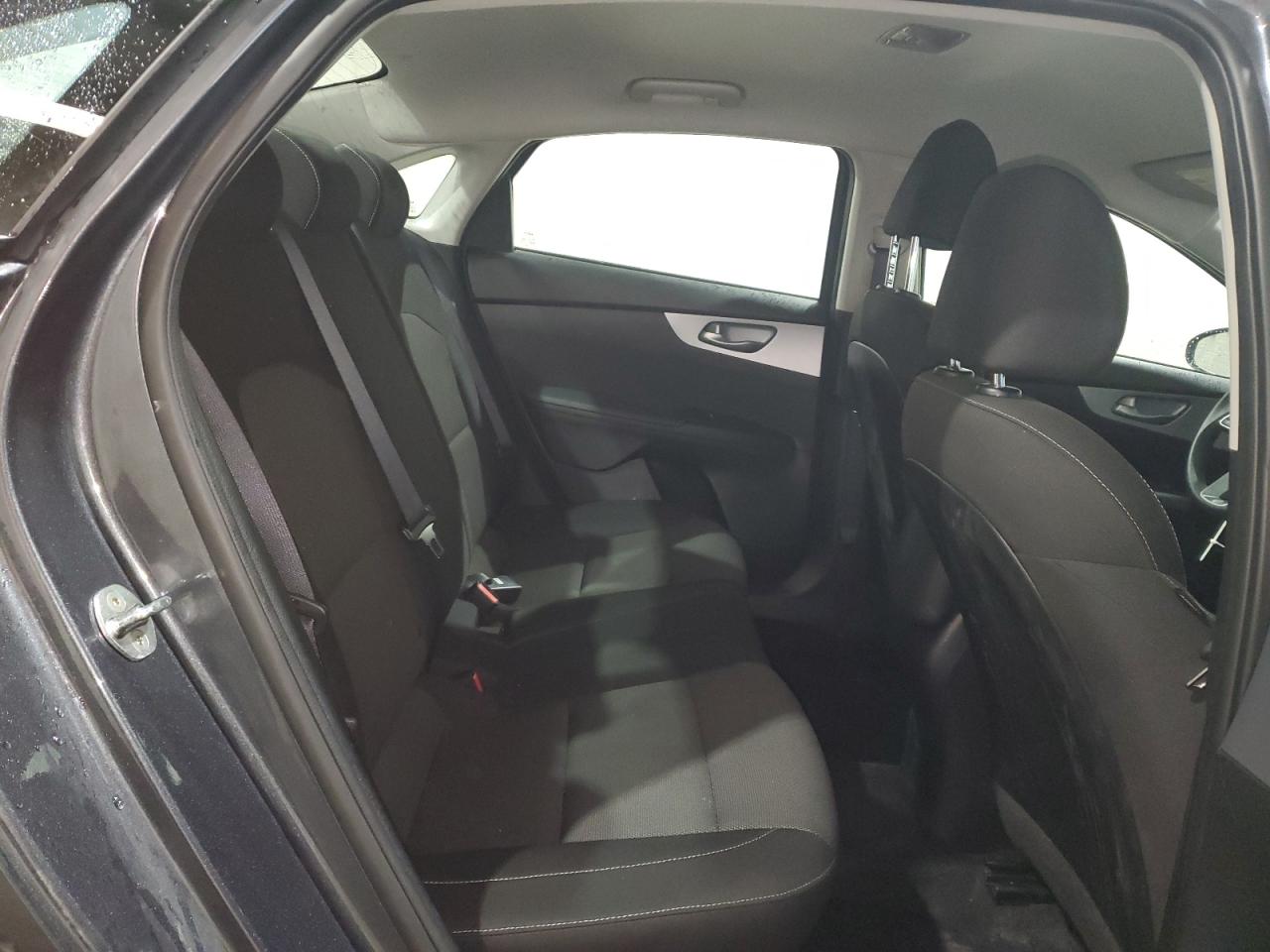 2023 Kia Forte - Image 10