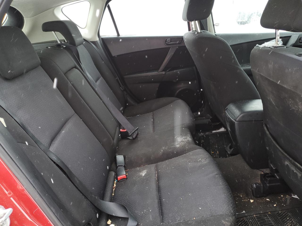 2010 Mazda 3 - Image 10