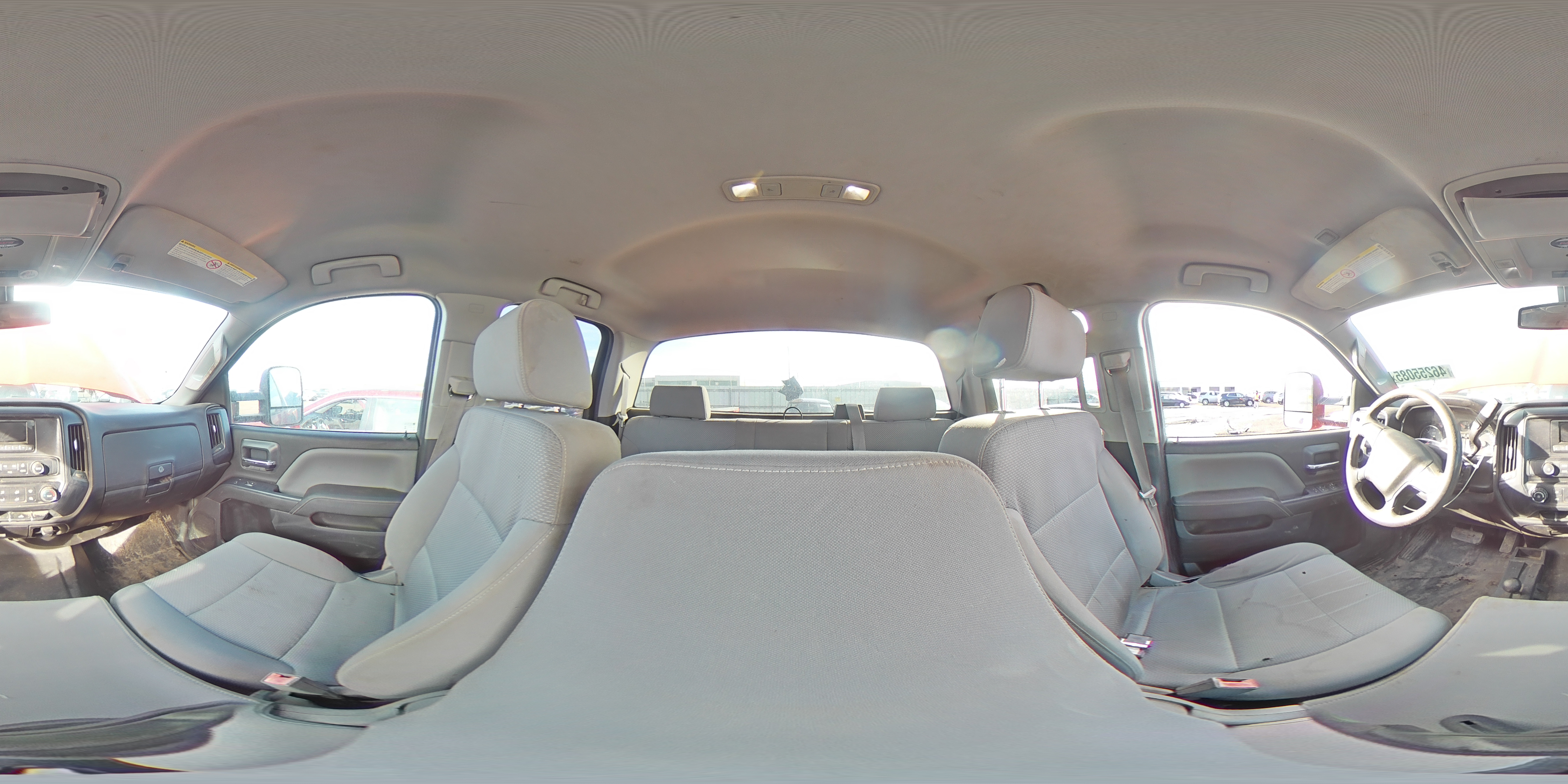 2015 Chevrolet Silverado - Image 14