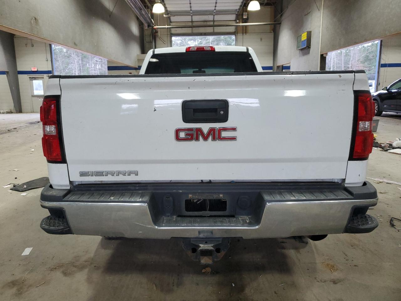 2018 GMC Sierra - Image 6
