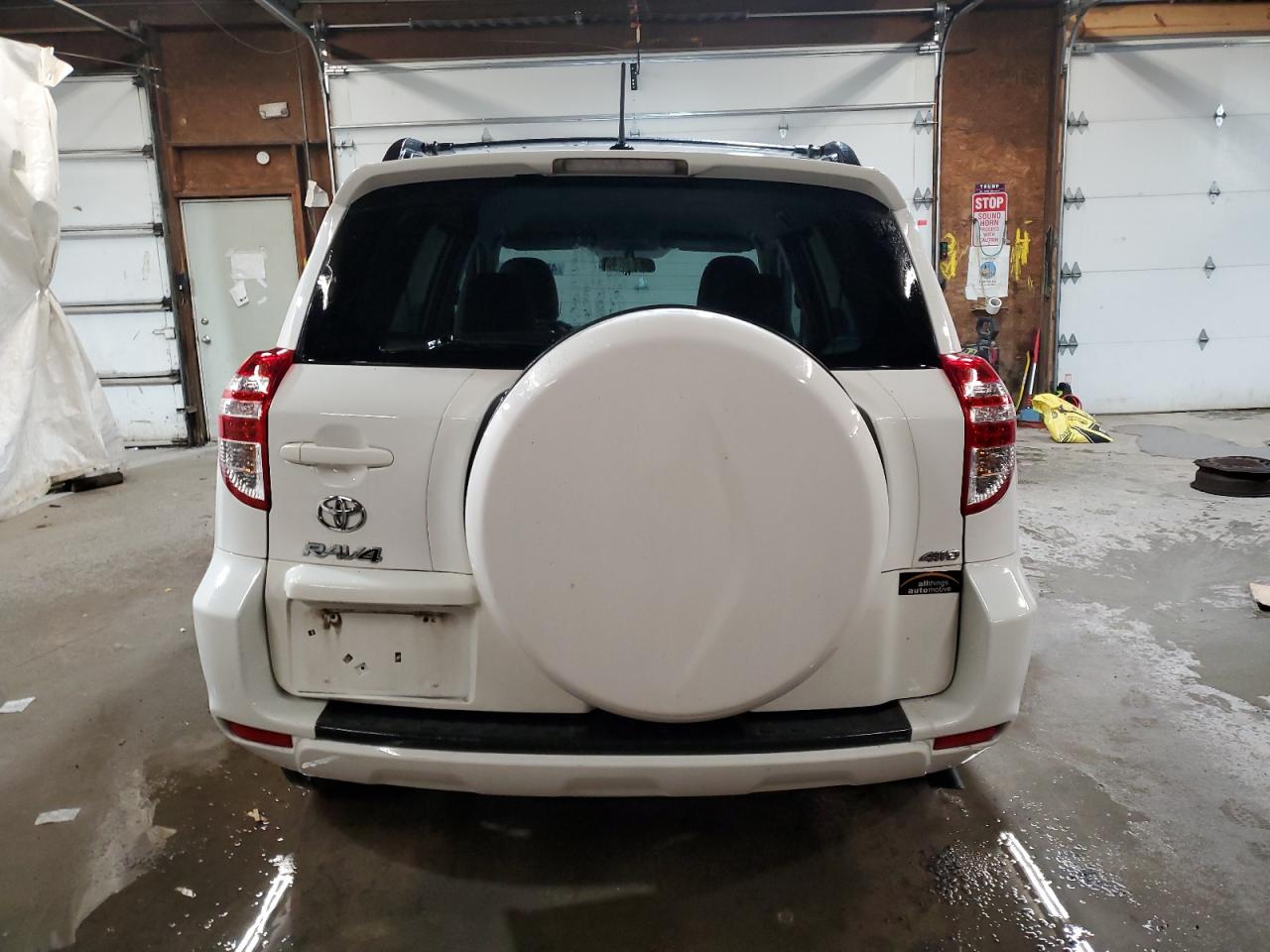 2012 Toyota RAV 4 - Image 6