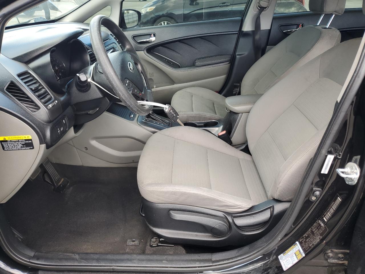 2014 Kia Forte - Image 7