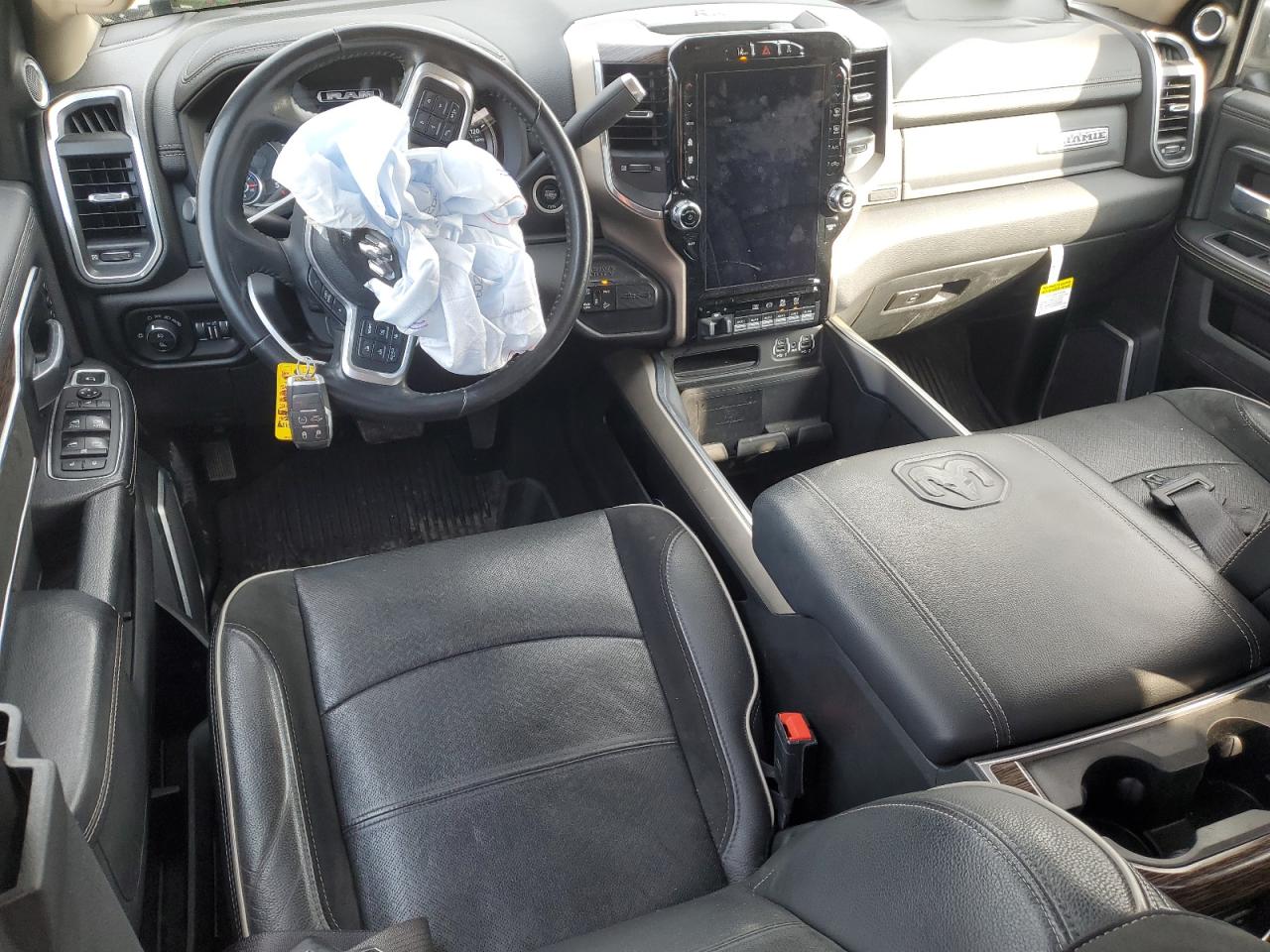 2021 RAM 2500 - Image 8