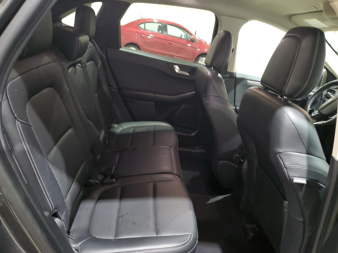 2020 Ford Escape - Image 11