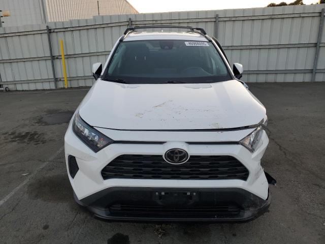  TOYOTA RAV4 2021 Белый