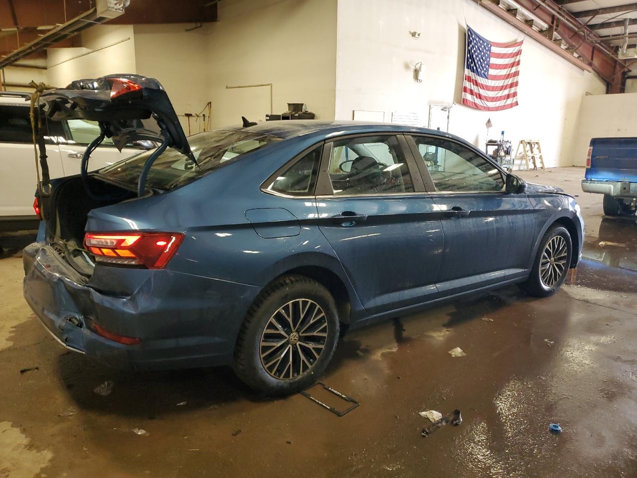 2021 Volkswagen Jetta - Image 3