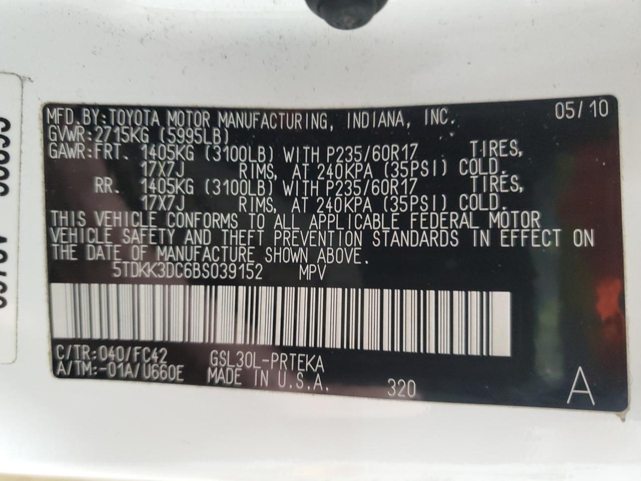 2011 Toyota Sienna - Image 14
