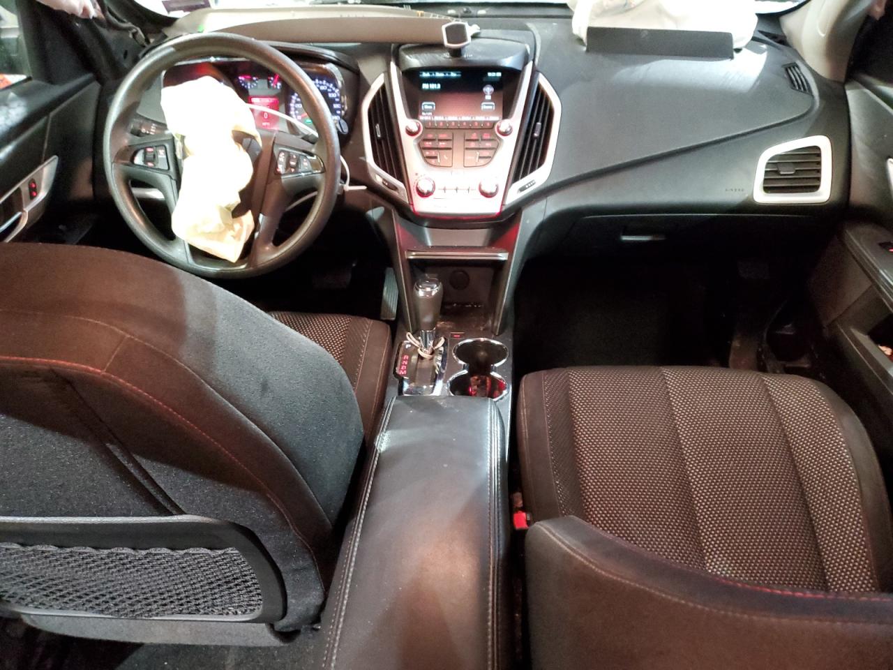 2016 GMC Terrain - Image 8