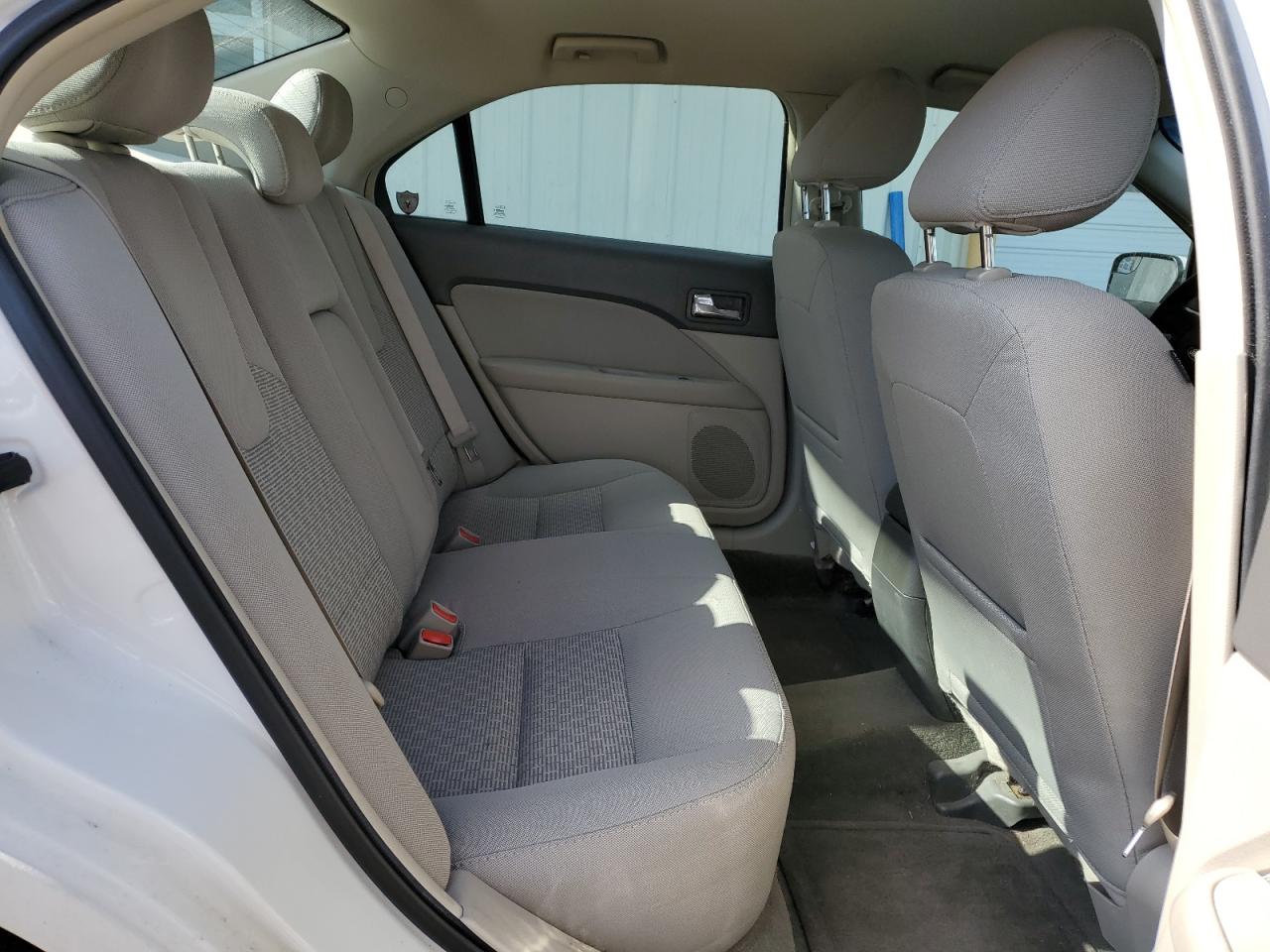 2011 Ford Fusion - Image 11