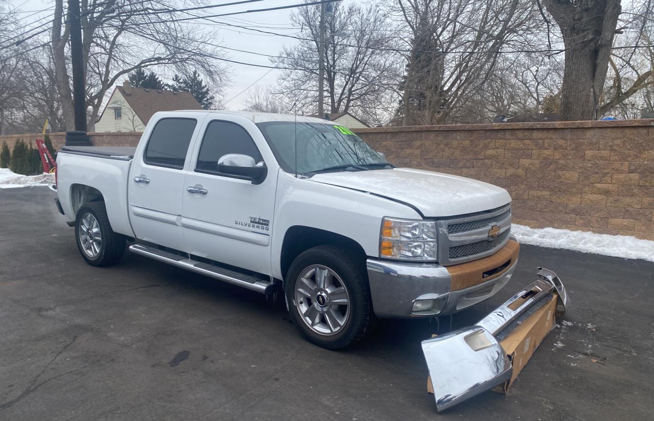 2013 Chevrolet Silverado - Image 1