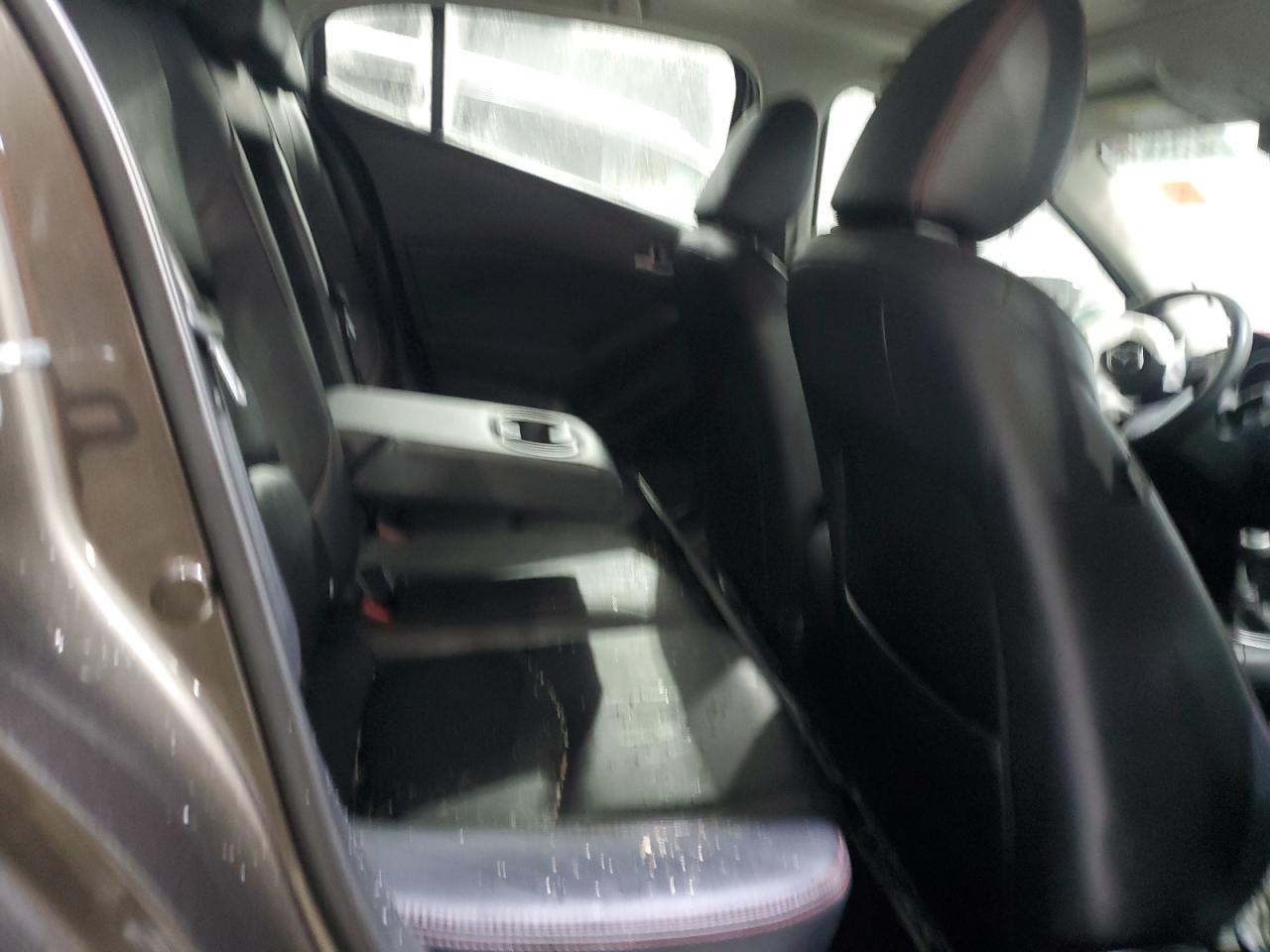 2015 Mazda 3 - Image 10