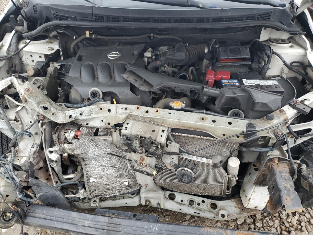 2010 Nissan Versa - Image 12