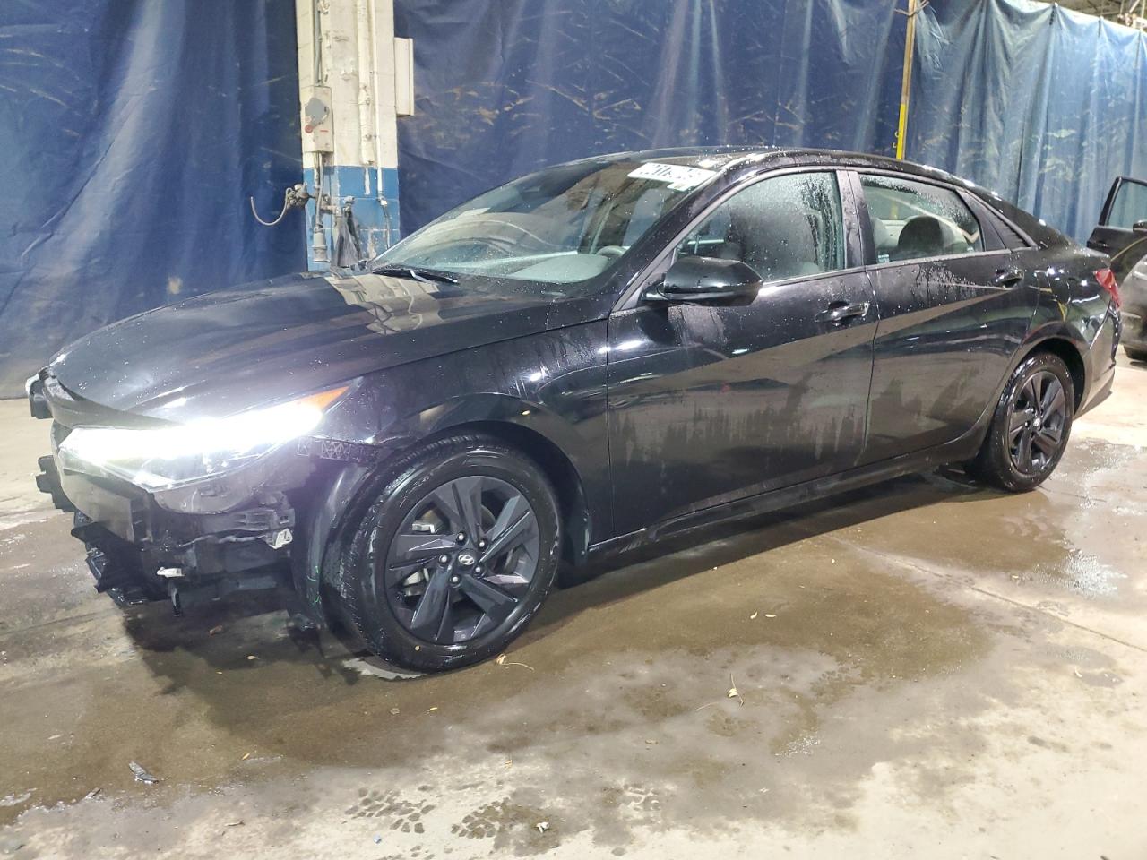 2021 Hyundai Elantra - Image 1