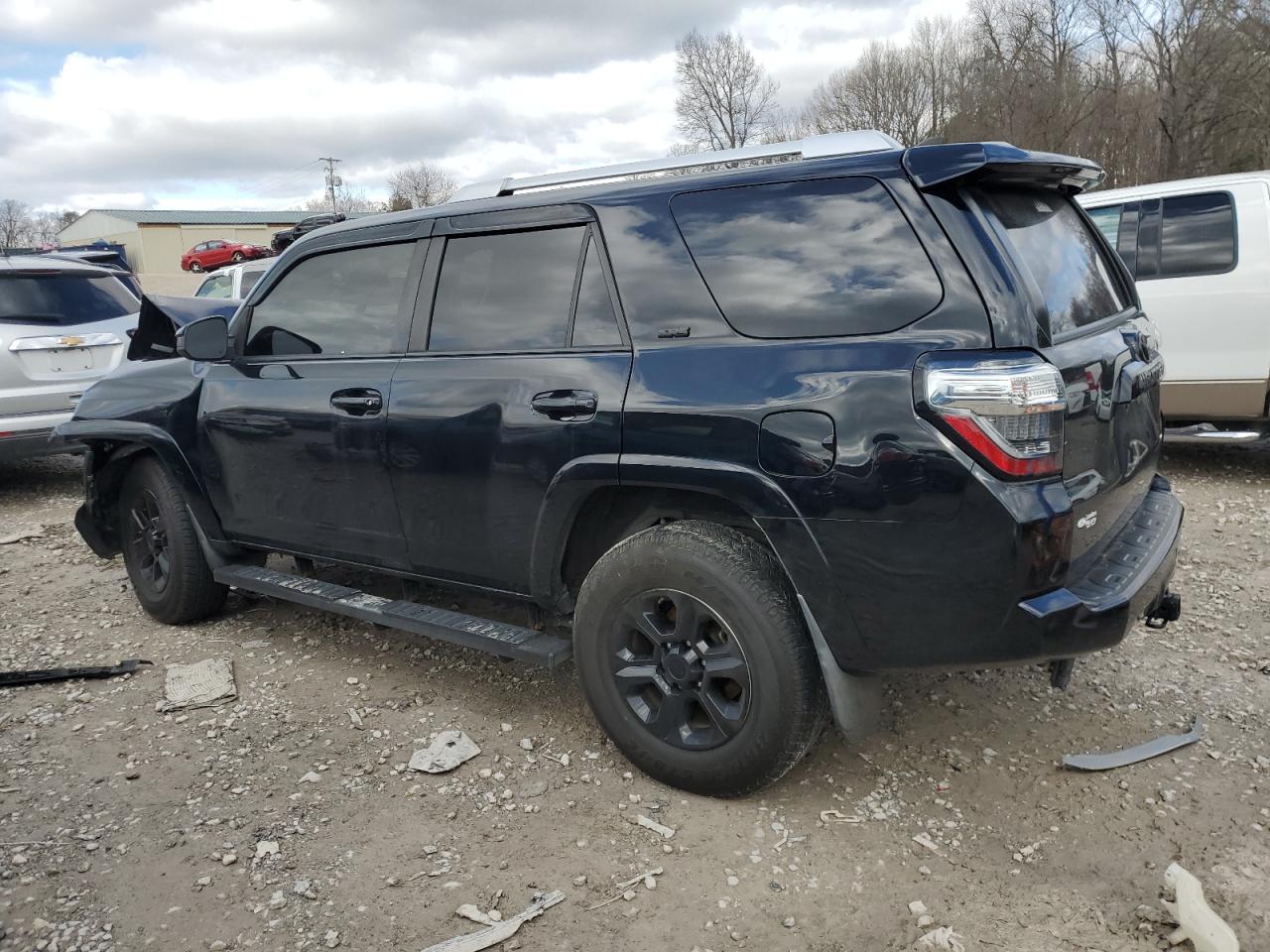 2016 Toyota 4Runner - Image 2