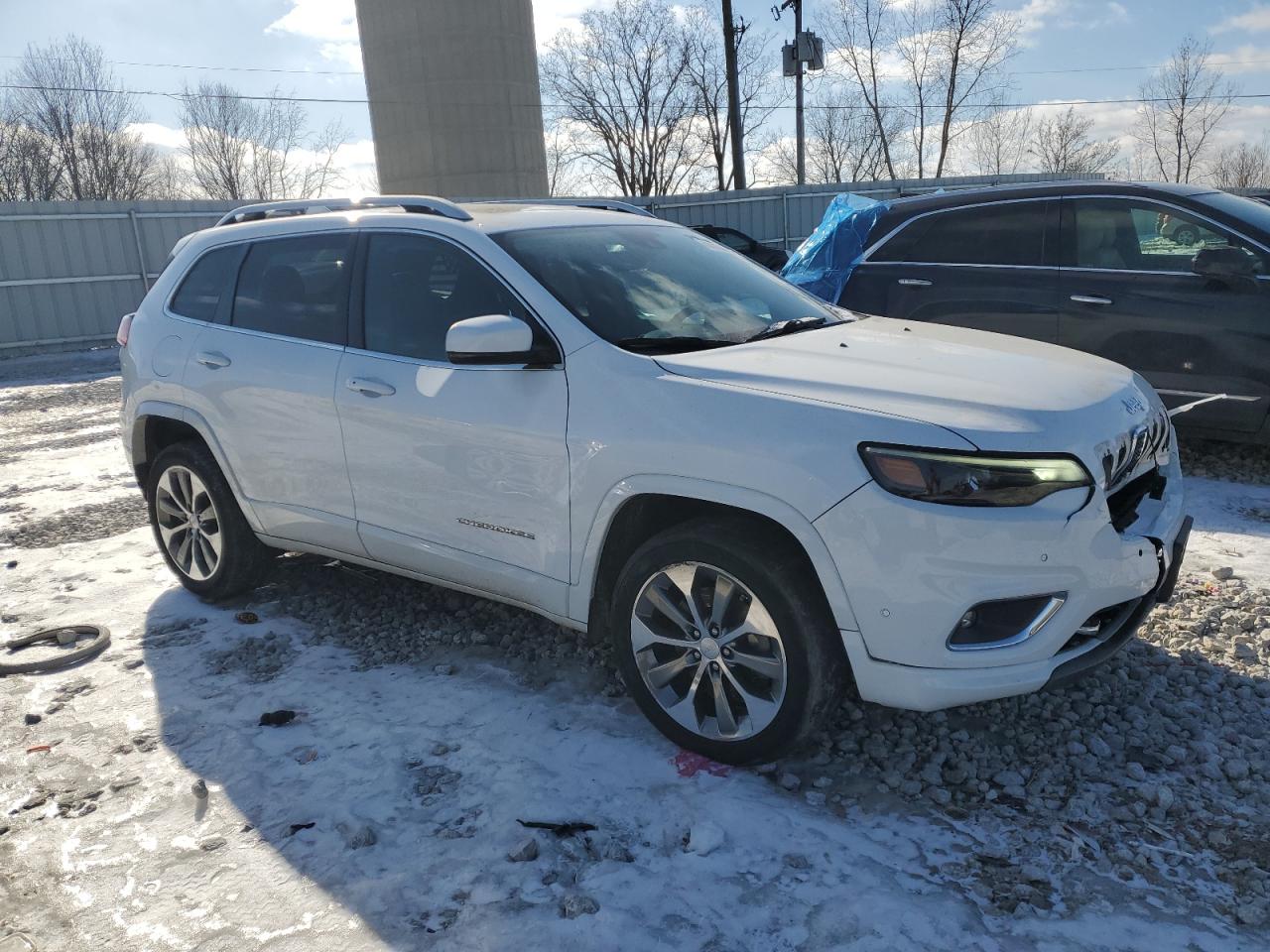 2019 Jeep Cherokee - Image 4