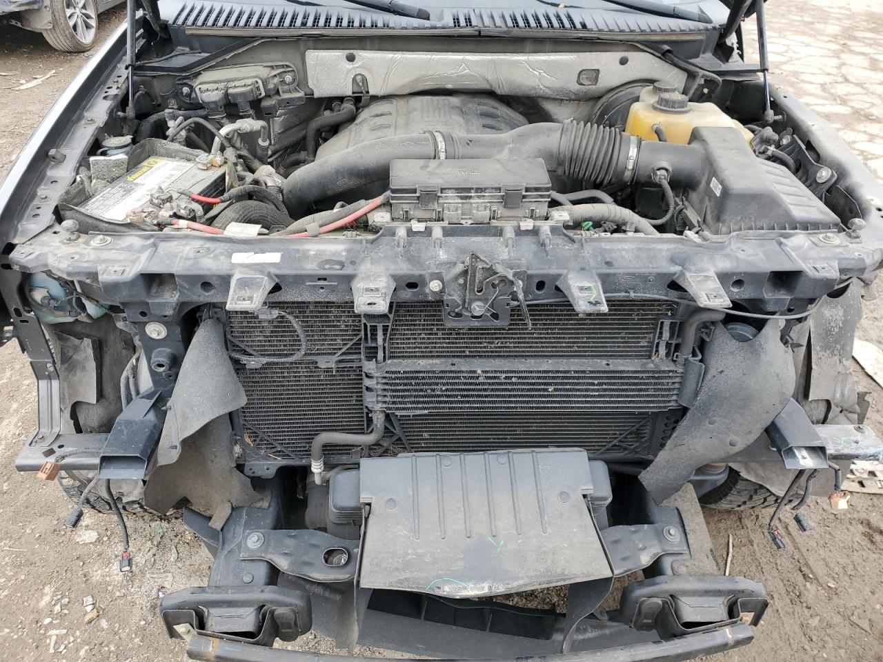 2015 Ford Expedition - Image 12