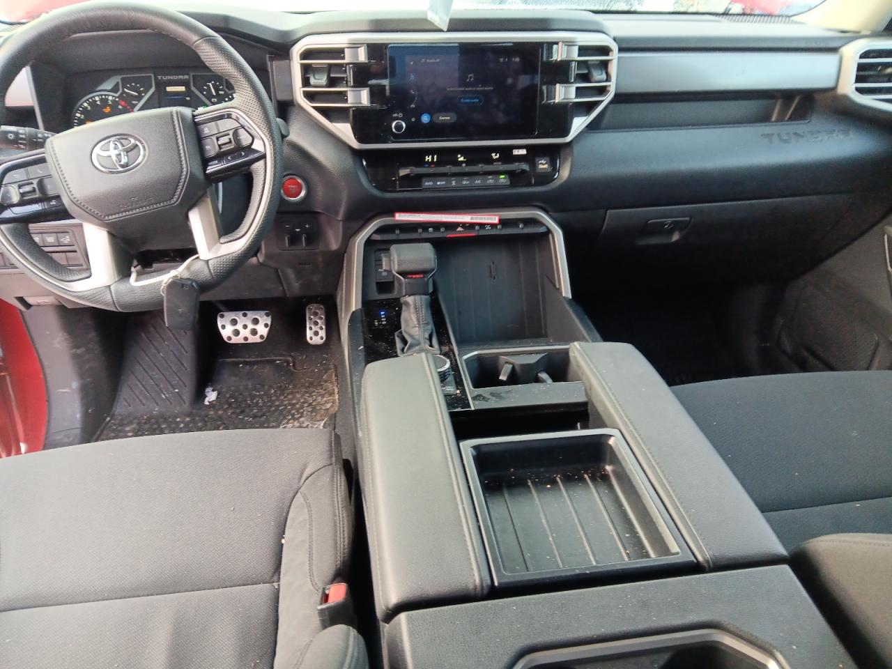 2024 Toyota Tundra - Image 8