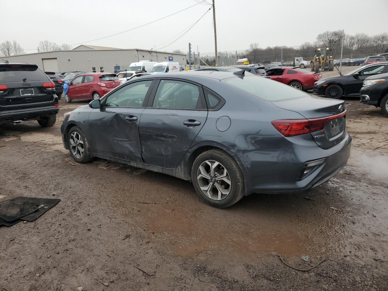 2021 Kia Forte - Image 2