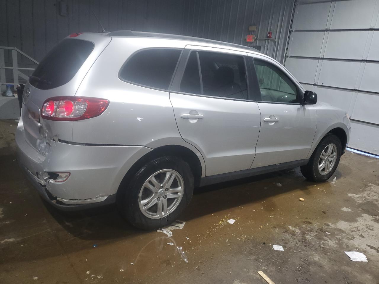 2011 Hyundai Santa Fe - Image 3