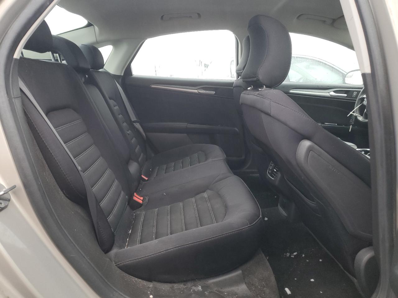 2015 Ford Fusion - Image 10