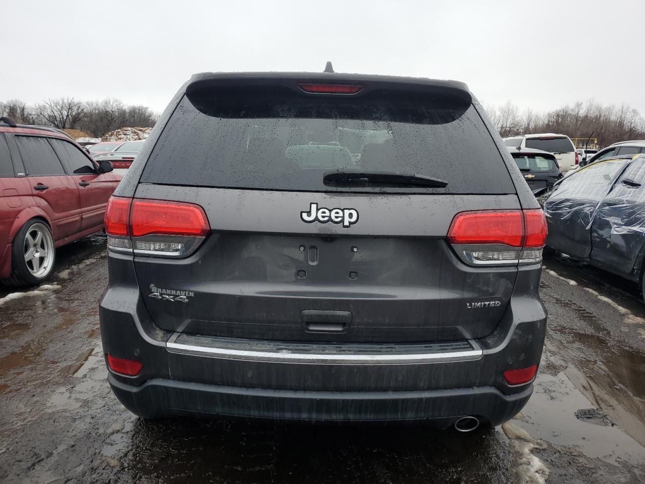 2018 Jeep Grand Cherokee - Image 6