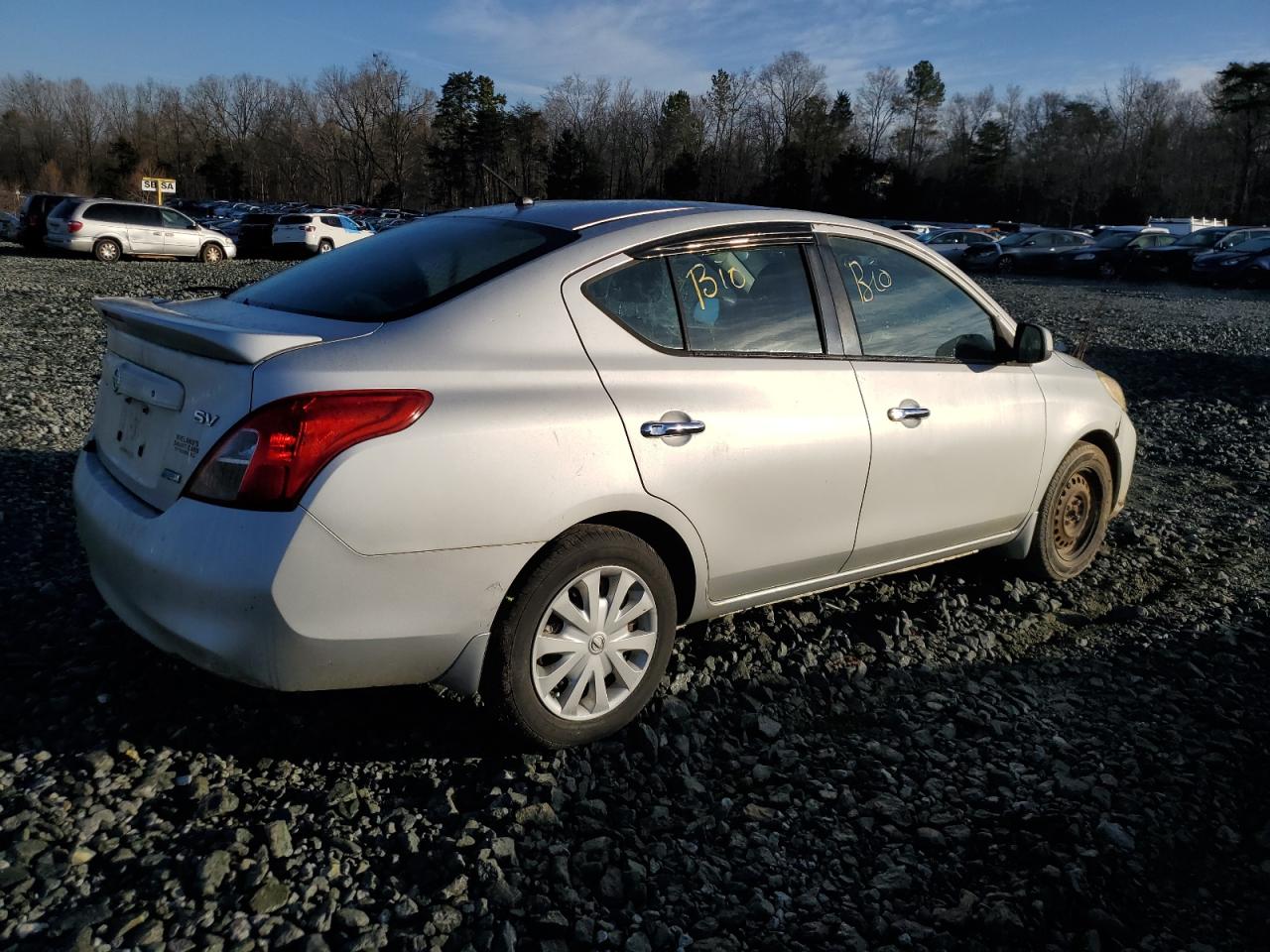 2014 Nissan Versa - Image 3