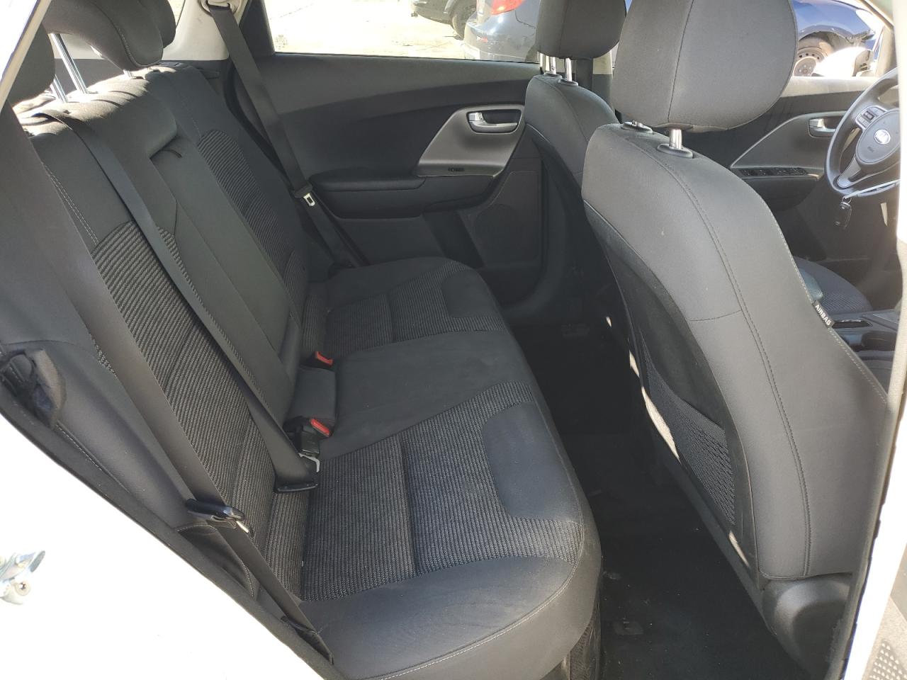 2019 Kia Niro - Image 11