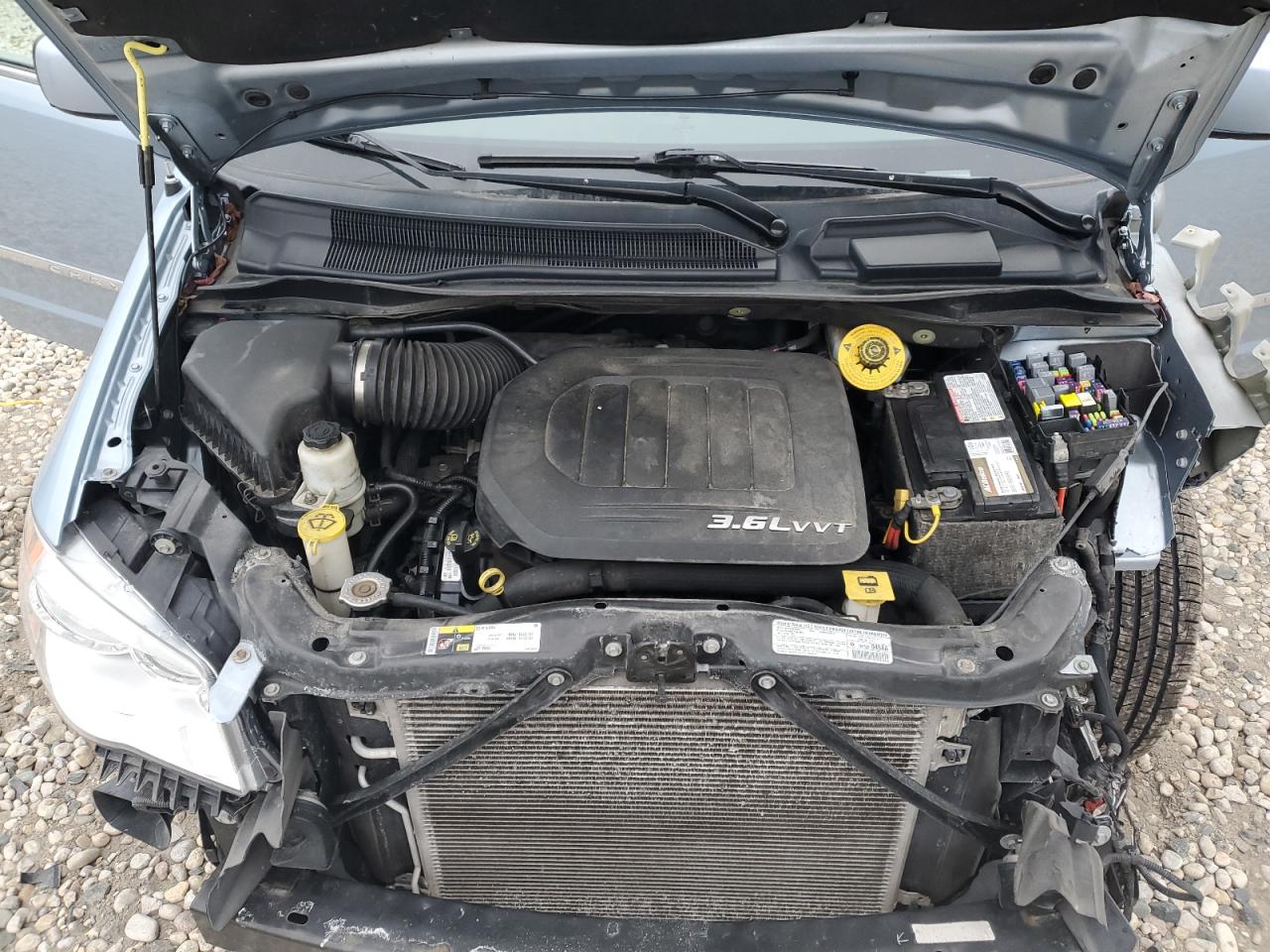 2013 Chrysler Town & Country - Image 13